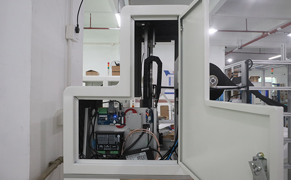 快遞紙箱貼標機,全自動(dòng)貼標機,打印貼標機
